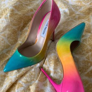 Steve Madden pointed toe pumps